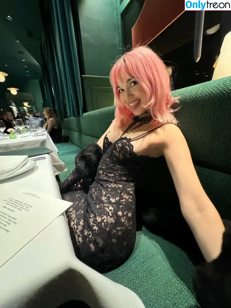 EmpressAzina голая photo #0006 (Empress Azina / empressaspen / rosinayeboah1)
