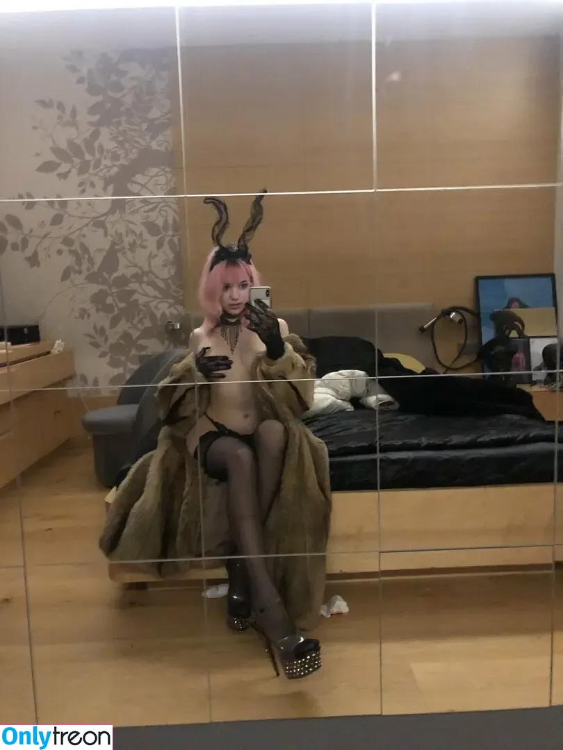 EmpressAzina nude photo #0010 (Empress Azina / empressaspen / rosinayeboah1)