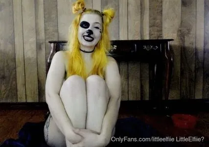 Empresselfiie / empress.eyrie nude photo #0101