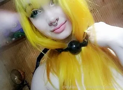 Empresselfiie / empress.eyrie nude photo #0121