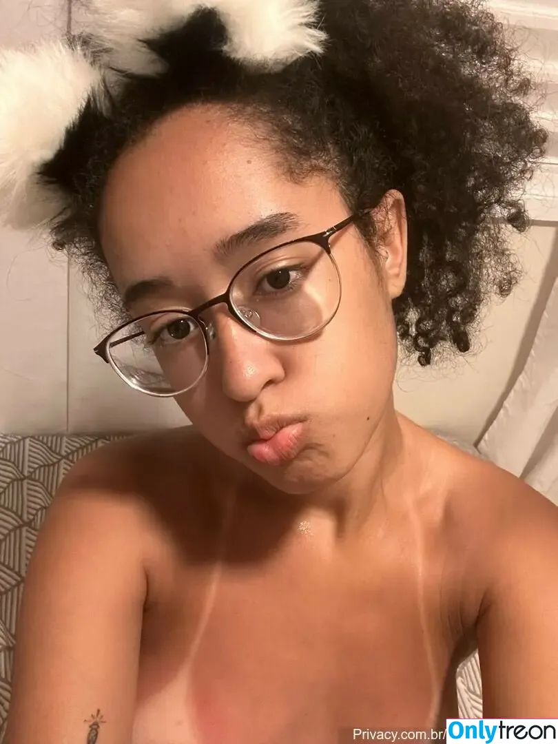emycilcil nude photo #0037 (Milyy669 / Milyy_669 / emy.ss / milyy_8274)