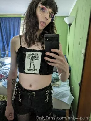 enby-punk / punk.enby nude photo #0006