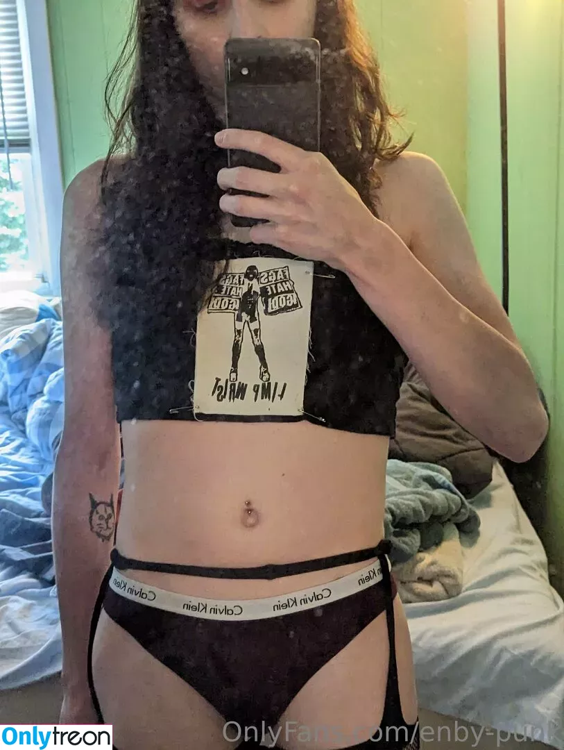 enby-punk nude photo #0005 (punk.enby)