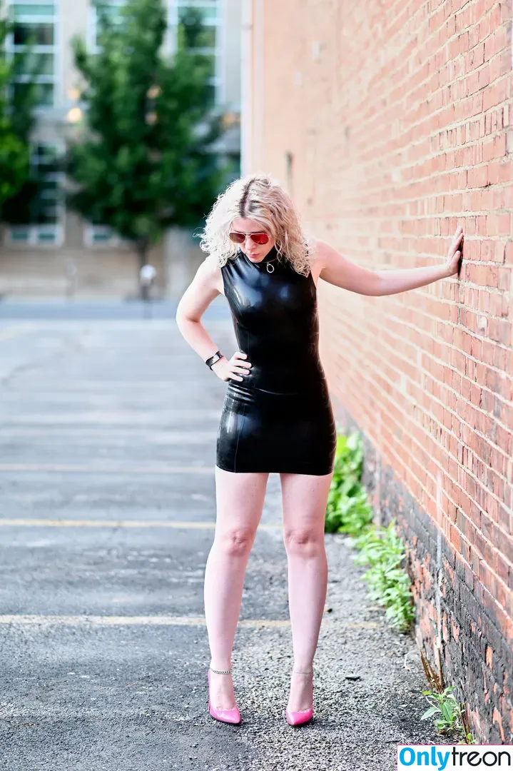 EngineeringInHeels голая photo #0011 (engineering_in_heels)