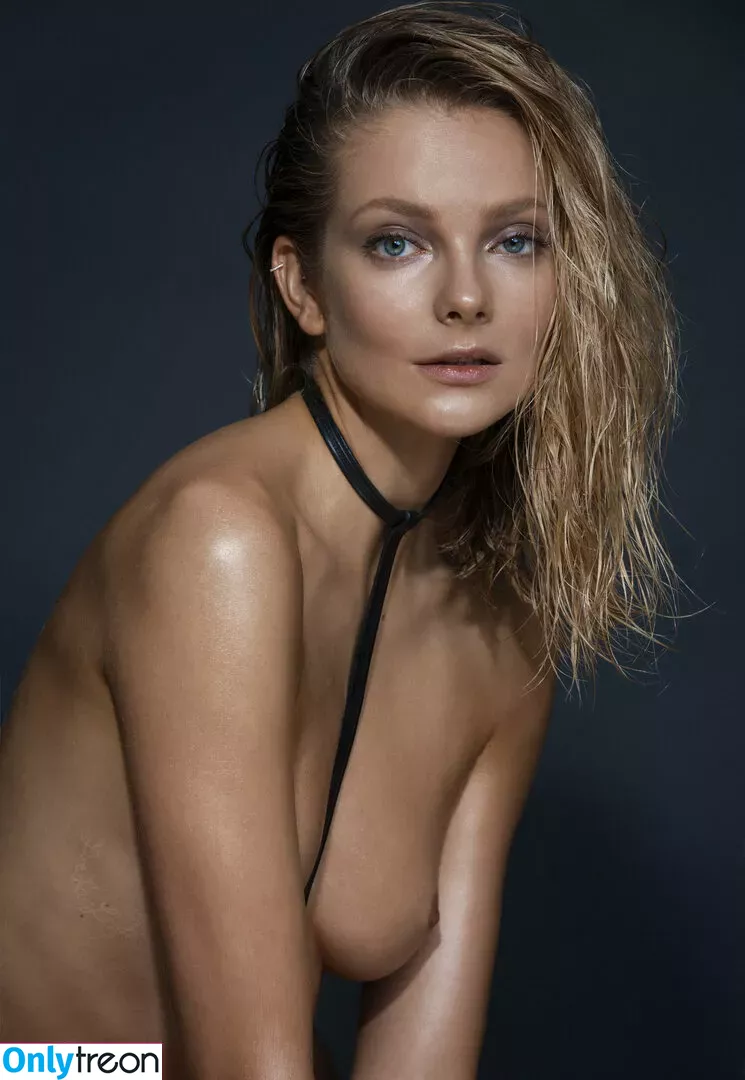 Eniko Mihalik голая photo #0036 (eniko)