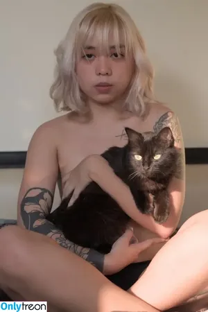 Enmaculate669 / Emieinks nude photo #0072