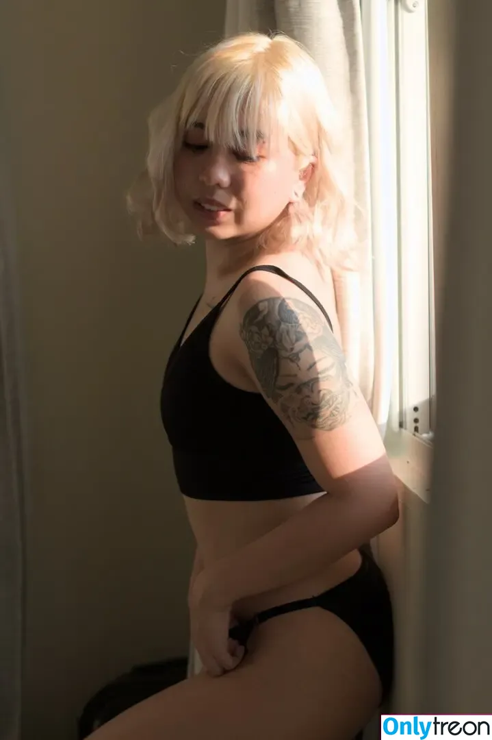 Enmaculate669 nude photo #0069 (Emieinks)
