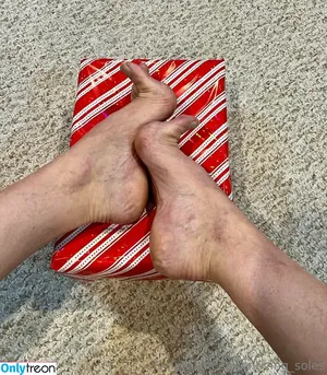 enticing_soles / enticing.soles фото голая #0061