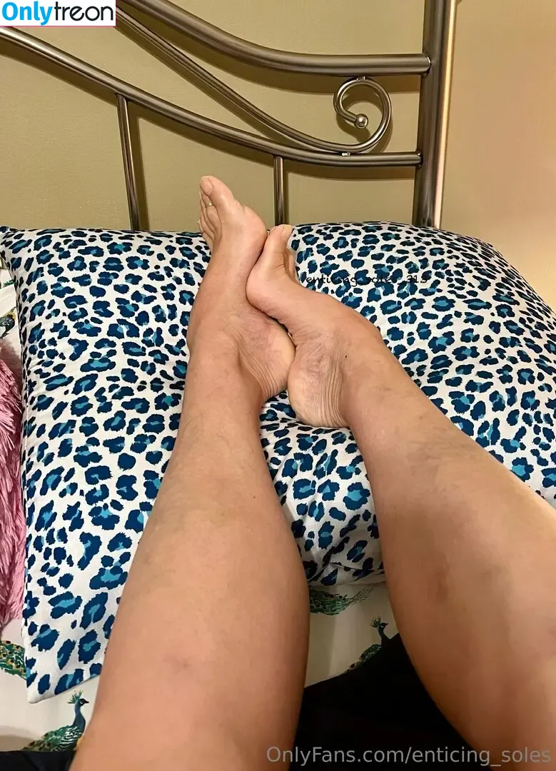 enticing_soles голая photo #0013 (enticing.soles)