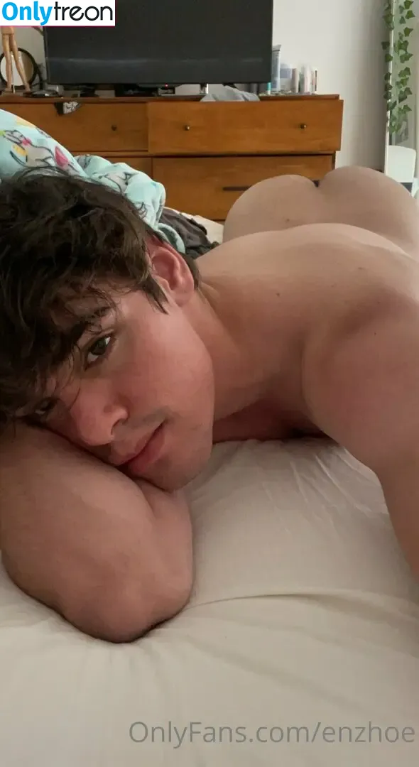 enzhoe nude photo #0019 (enzhoe)