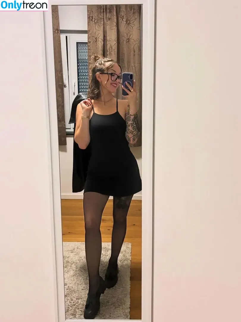 Eralia nude photo #0236 (erygarza / itseralia)