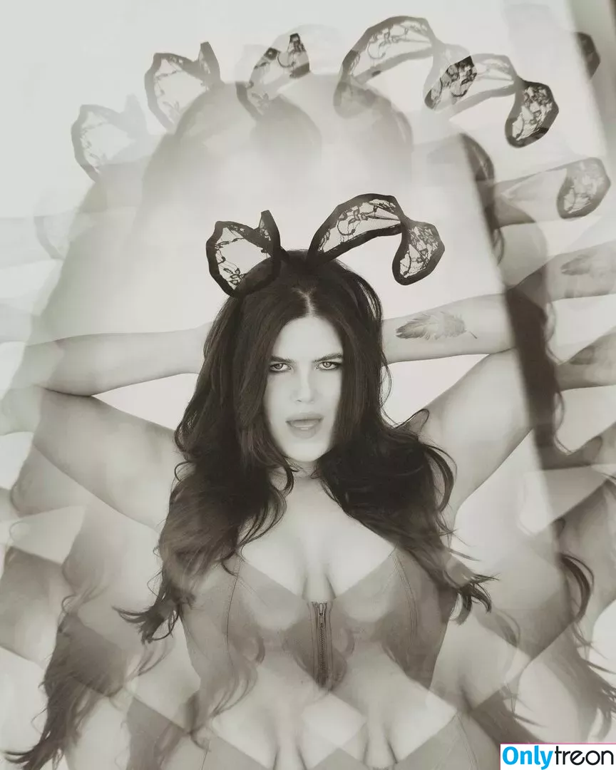 Erica Lindbeck голая photo #0137 (ericalindbeck)