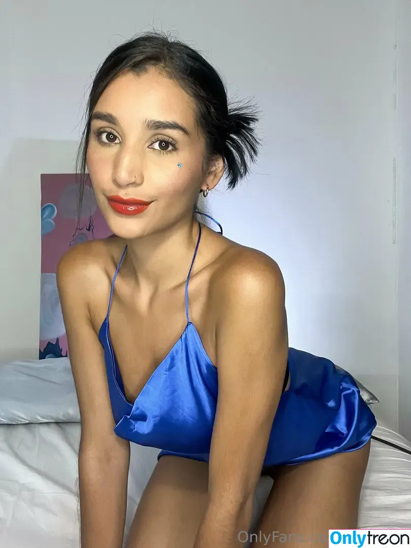 ericaxxs nude photo #0035 (ericaxxs)