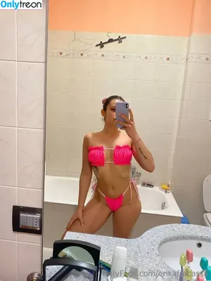 Erika Fracassi / erikafracassii nude photo #0012