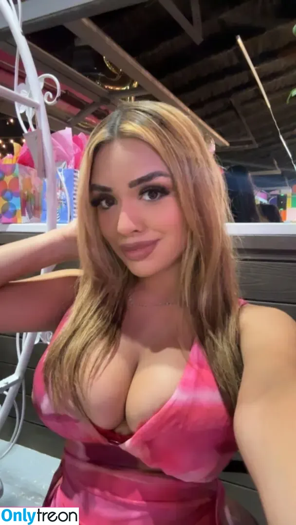 Erika M Diaz nude photo #0107 (_erikamdiaz / erikamdiaz_ / u95032489)