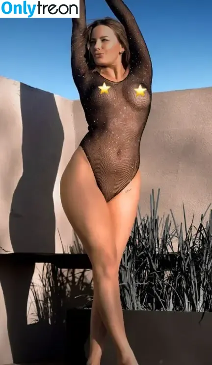 Erika Mitdank nude photo #0106 (eru_mitdank / erumitdank)