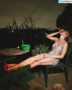 Erin Moriarty / erinelairmoriarty nude photo #0578