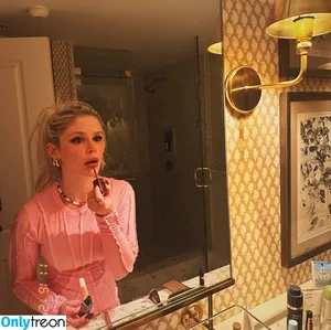 Erin Moriarty / erinelairmoriarty nude photo #0690