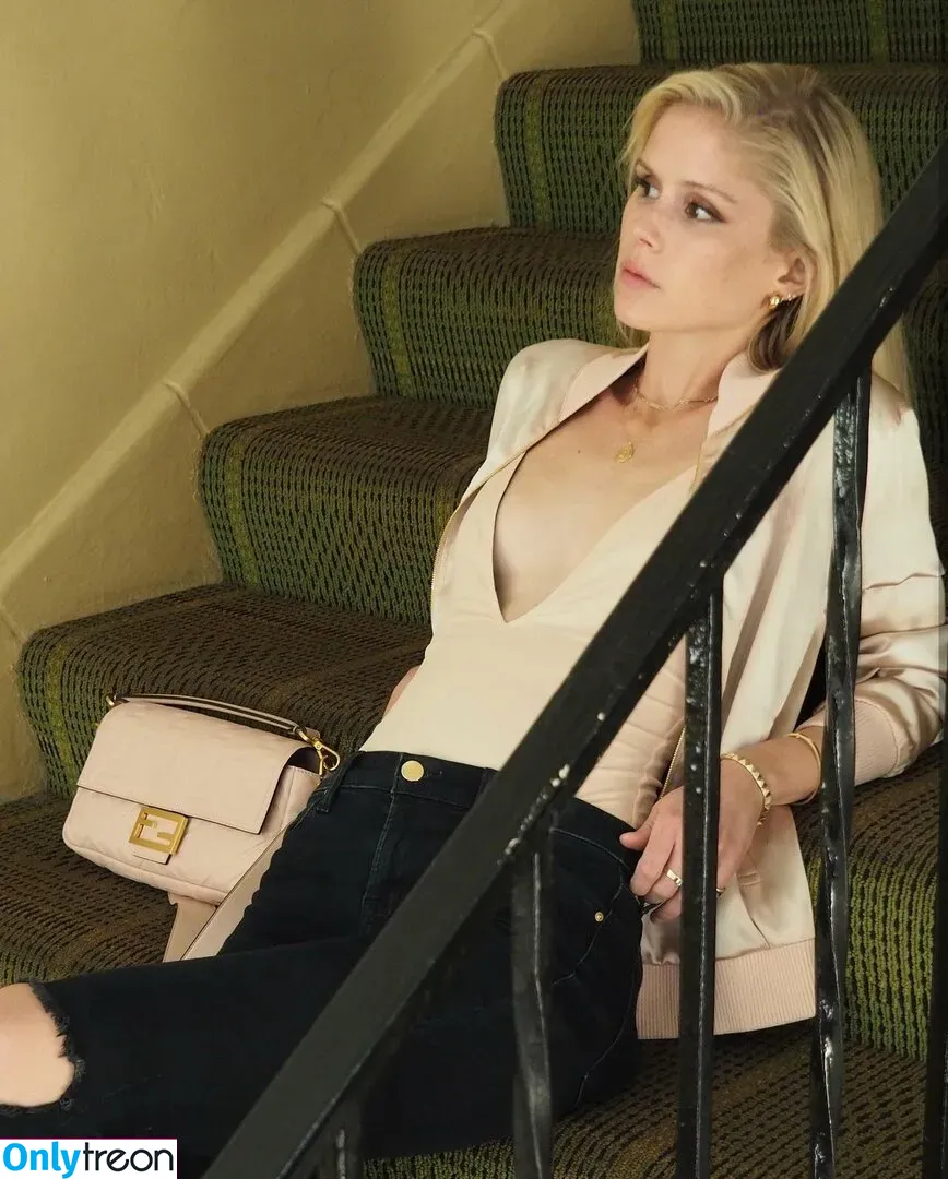 Erin Moriarty голая photo #0172 (erinelairmoriarty)