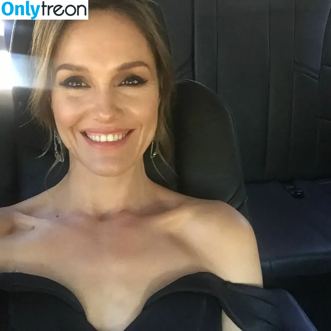 Erinn Hayes nude photo #0026 (hayeslady)