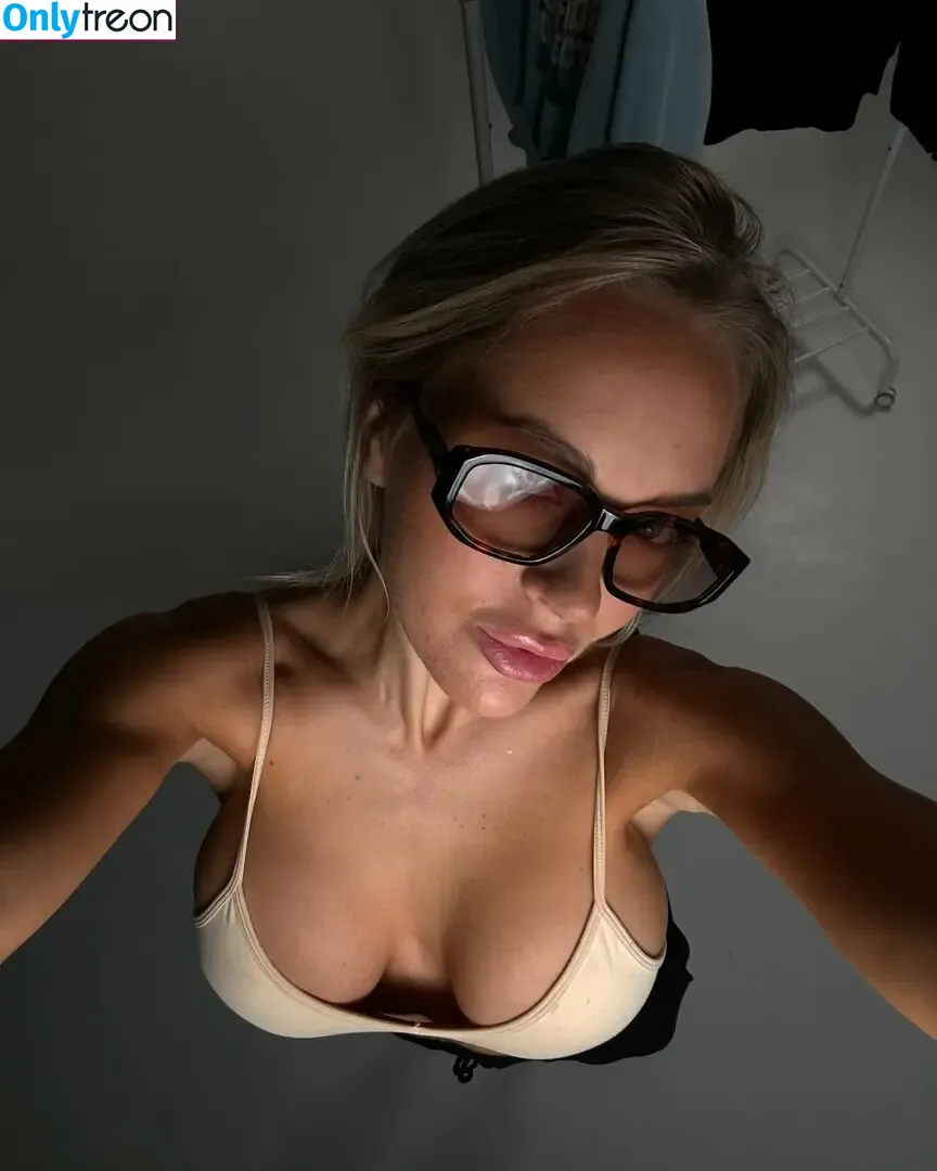 Erna Husko nude photo #0395 (ernahusko / ernahuskoo)