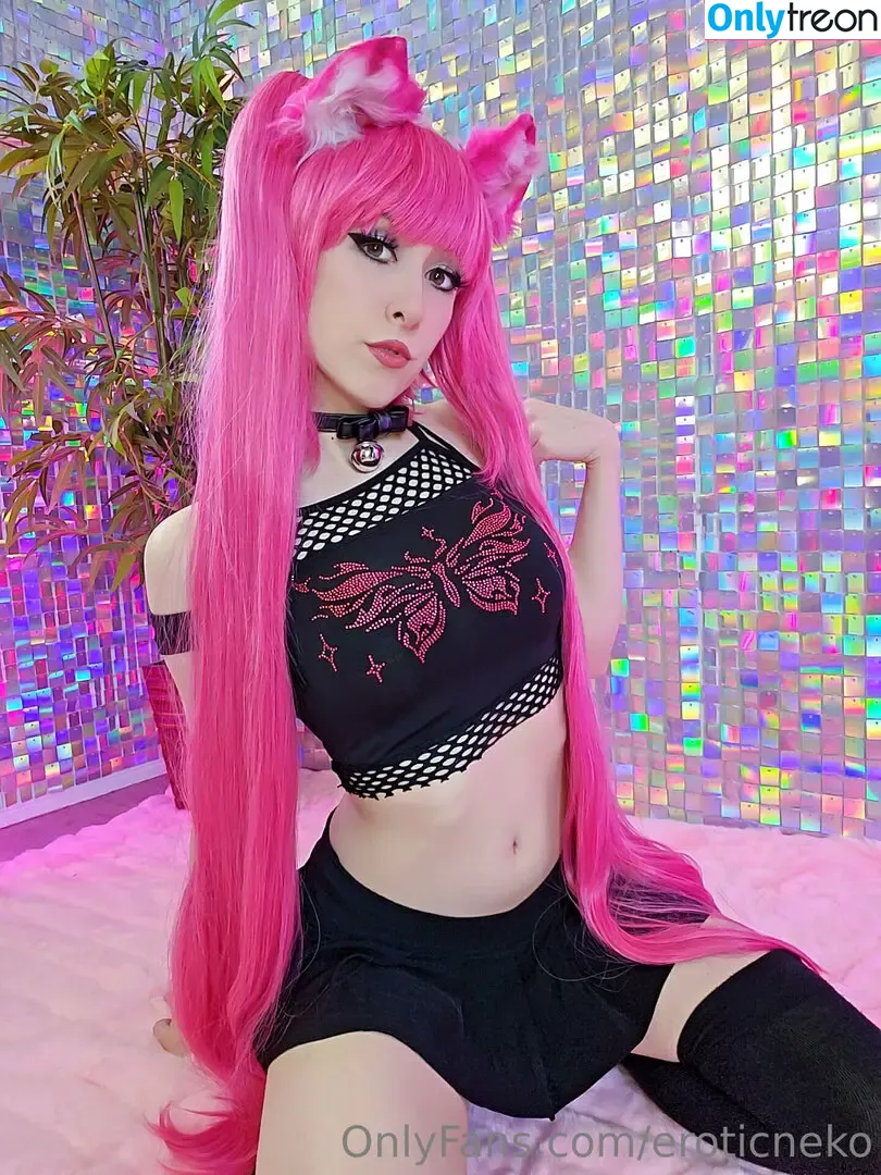 Eroticneko голая photo #0647 (Eroticneko)
