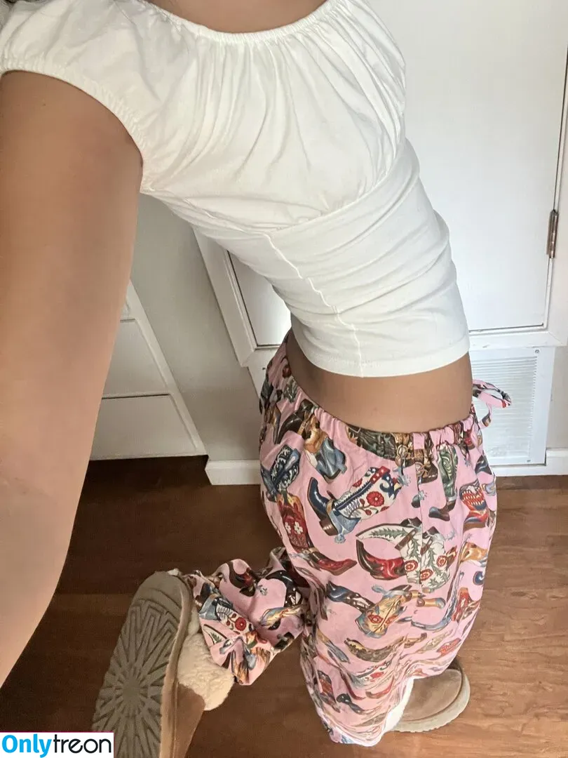 Erotiicaaa nude photo #0077 (Erika \ Fa1rybit3)