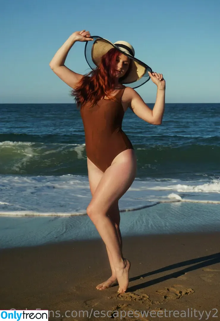 escapesweetrealityy2 nude photo #0019 (escapesweetrealityy)