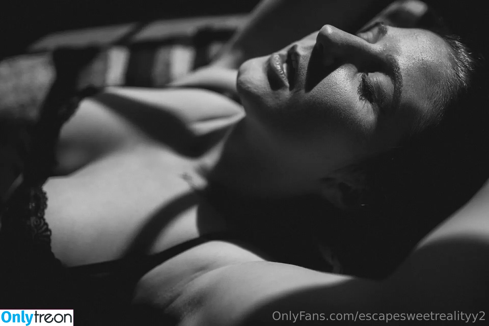 escapesweetrealityy2 nude photo #0034 (escapesweetrealityy)