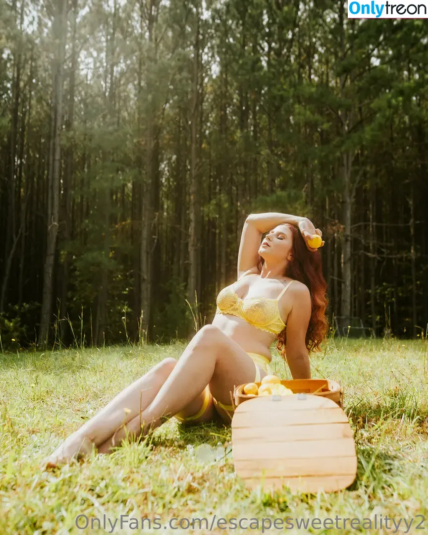 escapesweetrealityy2 nude photo #0057 (escapesweetrealityy)