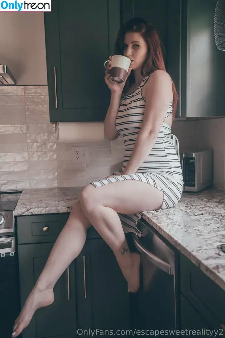 escapesweetrealityy2 nude photo #0076 (escapesweetrealityy)