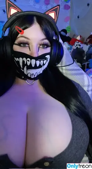 Esskayuwu nude photo #0373