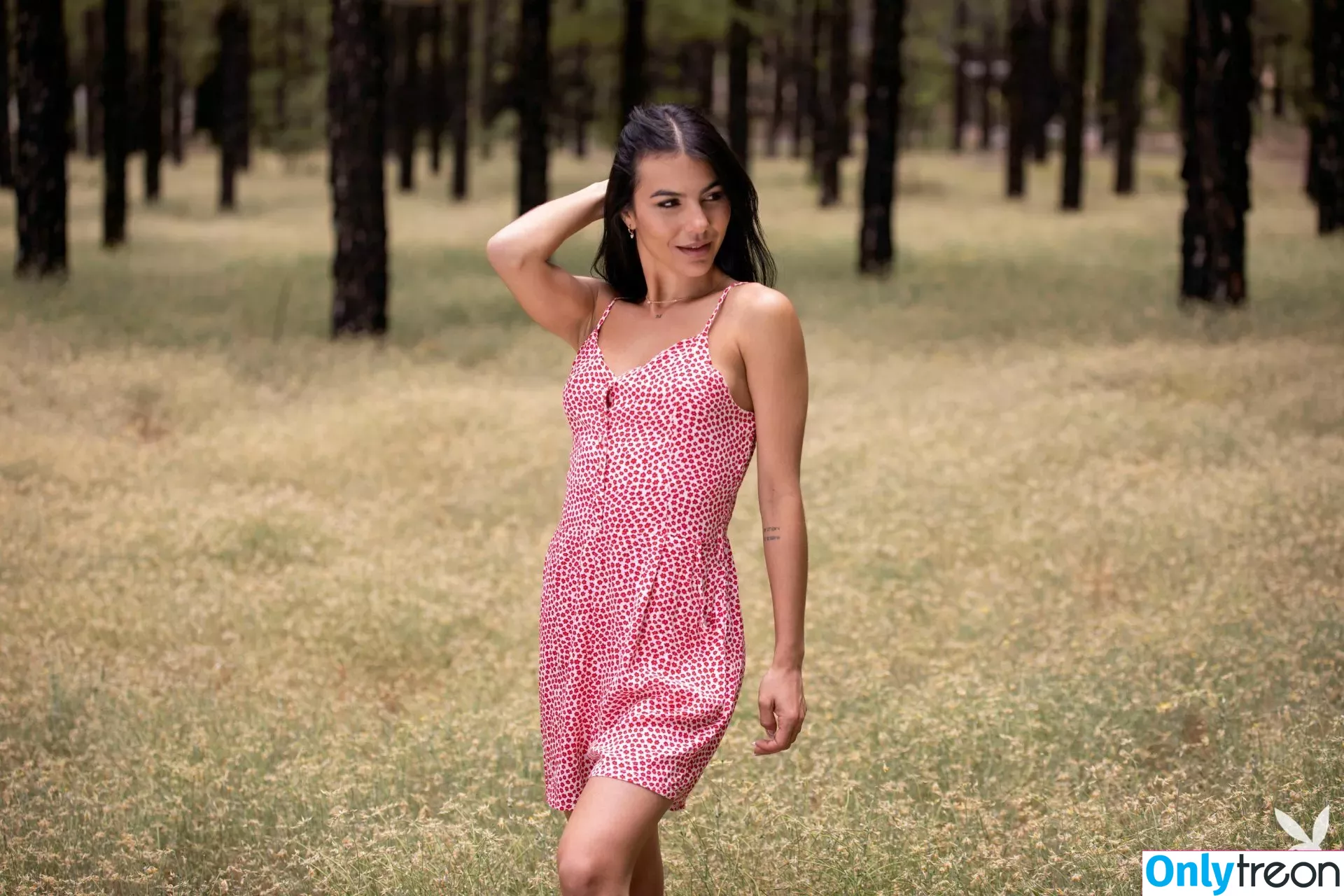 Estefania Pahe nude photo #0067 (Estefania Pahe)