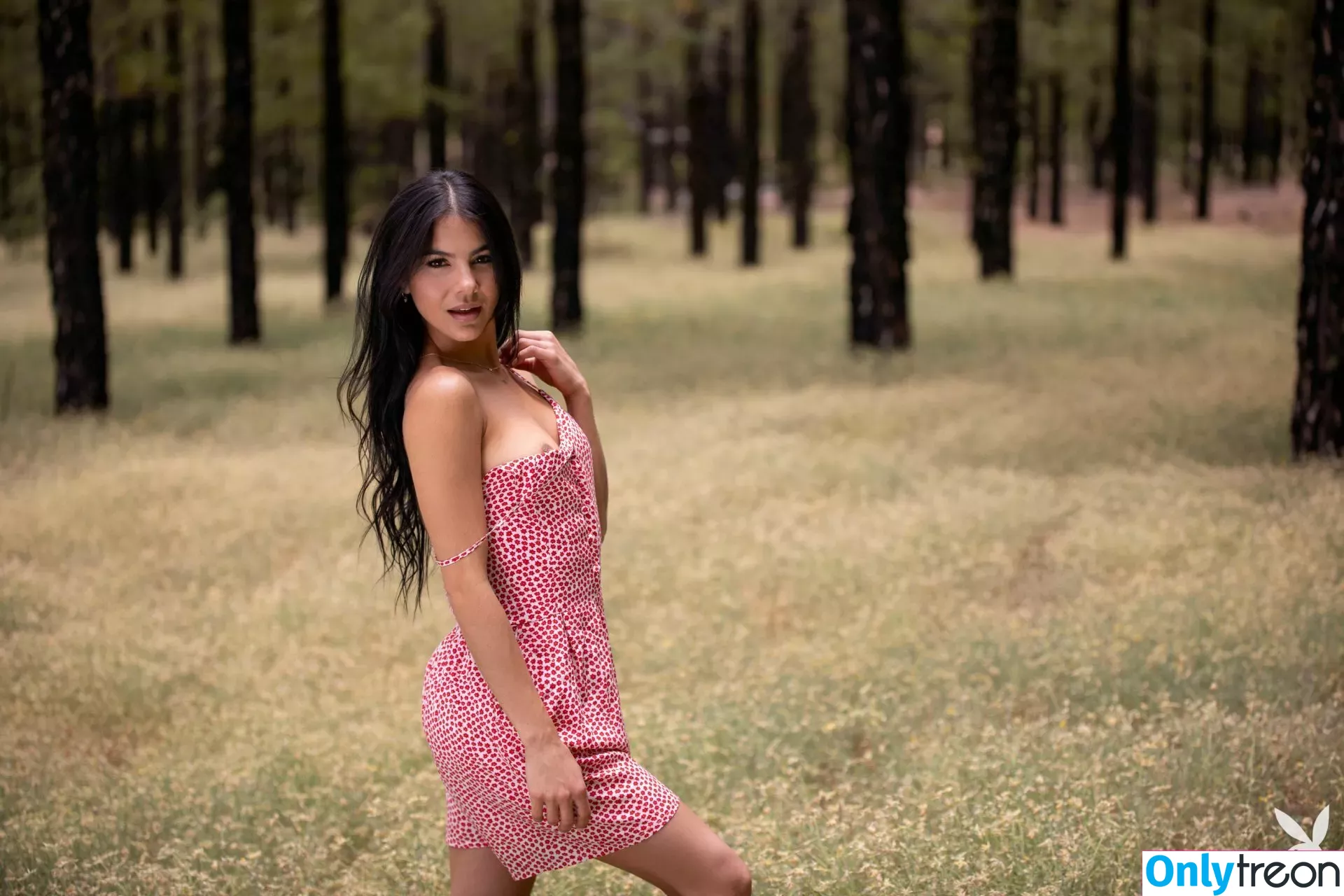 Estefania Pahe nude photo #0068 (Estefania Pahe)