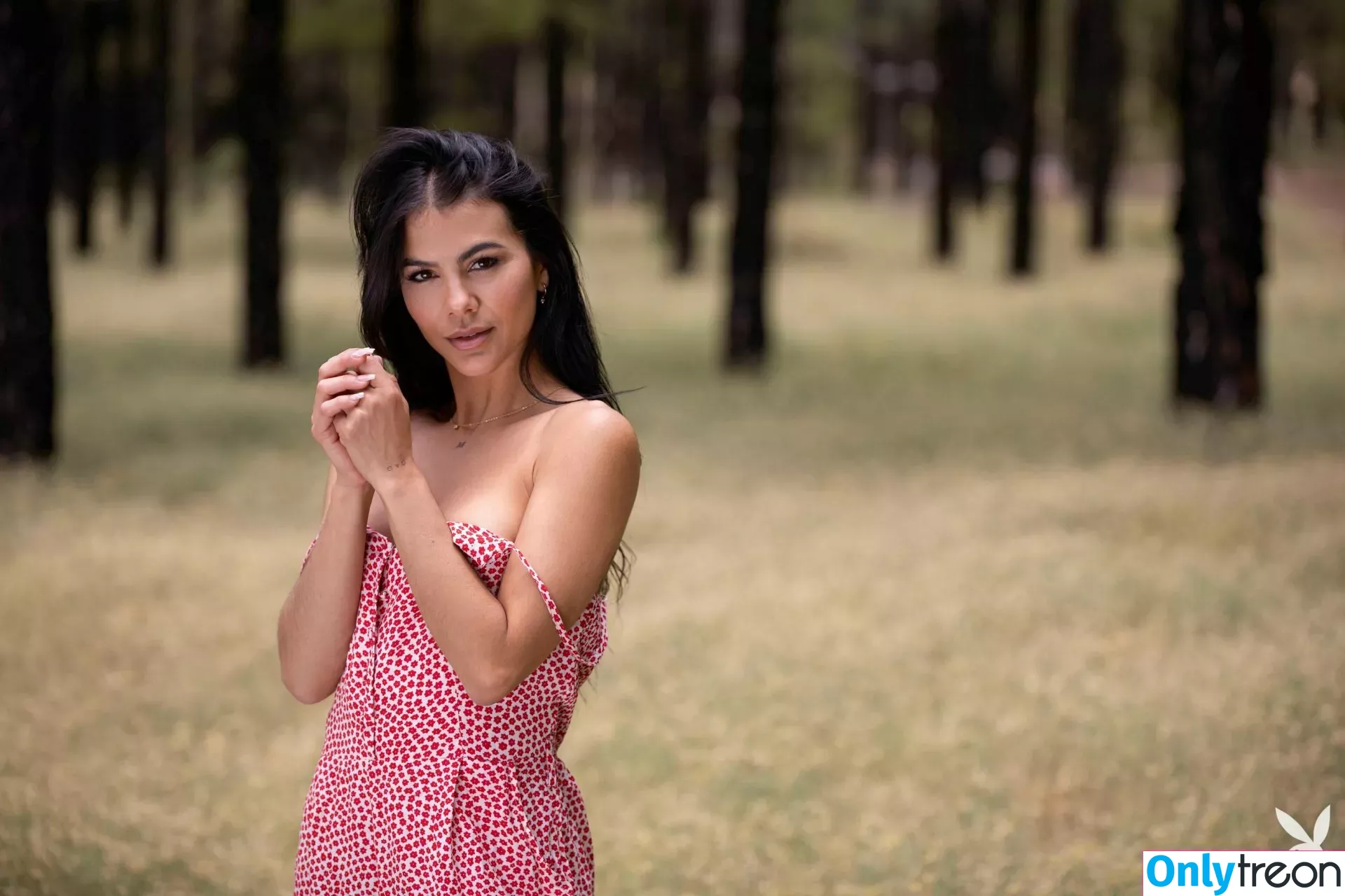 Estefania Pahe nude photo #0069 (Estefania Pahe)