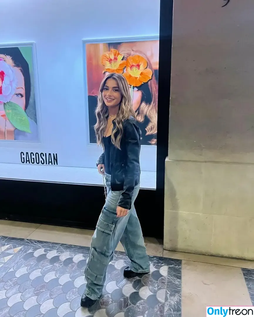 Estelle Bliah голая photo #0013 (estellebliah)