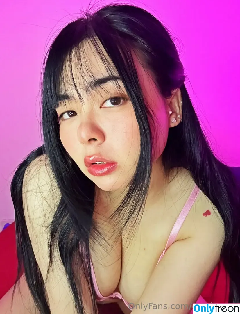 estelleshiori nude photo #0059 (estelledarlings)