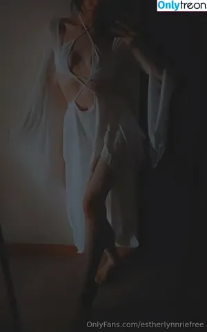 estherdollettefree / estherdollette nude photo #0003
