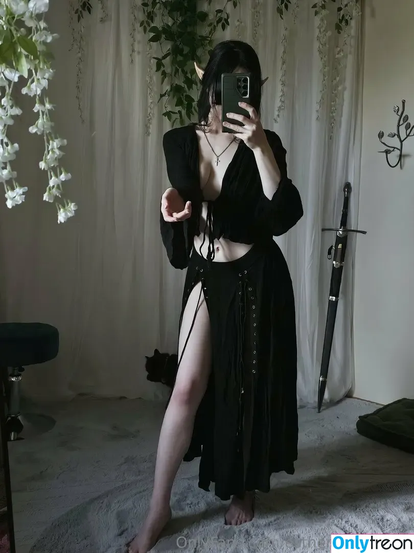 estherdollettefree nude photo #0015 (estherdollette)