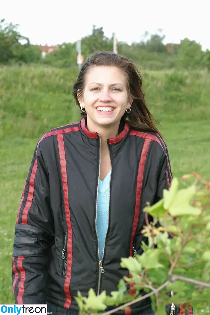 Eufrat Mai голая photo #0435 (therealeufratmai)