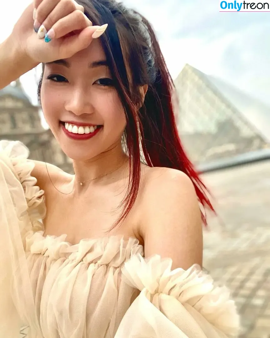 Eugenia Chen nude photo #0017 (eug.eats / imwahyou2)