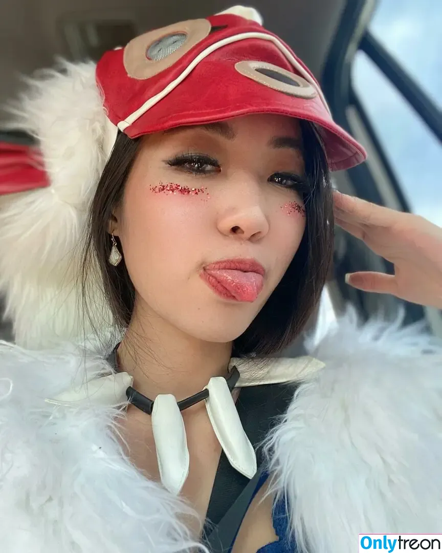 Eugenia Chen nude photo #0018 (eug.eats / imwahyou2)