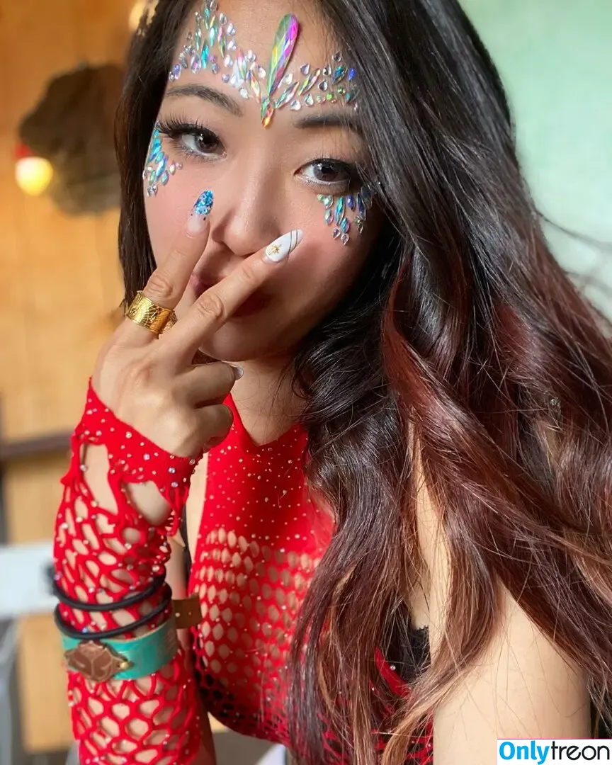 Eugenia Chen nude photo #0019 (eug.eats / imwahyou2)