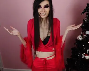 Eugenia Cooney / eugenia_cooney / eugeniacooney фото голая #0011