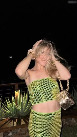 Eugenie Bouchard / Genie / geniebouchard nude photo #0364