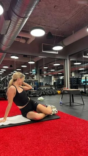Eugenie Bouchard / Genie / geniebouchard nude photo #0374