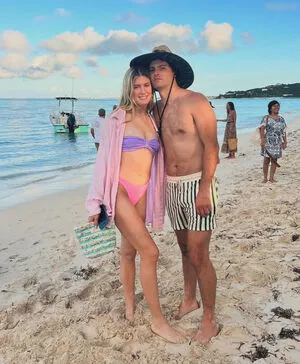 Eugenie Bouchard / Genie / geniebouchard nude photo #0386