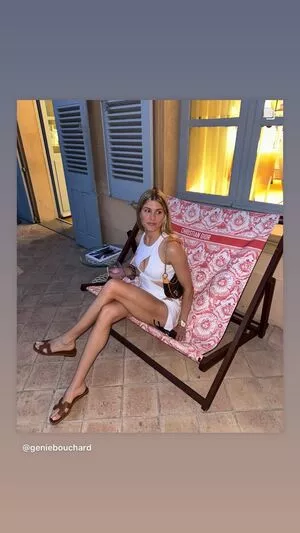 Eugenie Bouchard / Genie / geniebouchard nude photo #0475