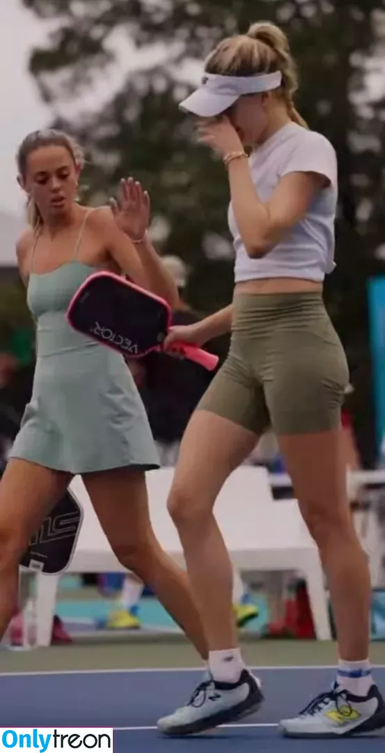 Eugenie Genie Bouchard голая photo #0493 (Eugenie 