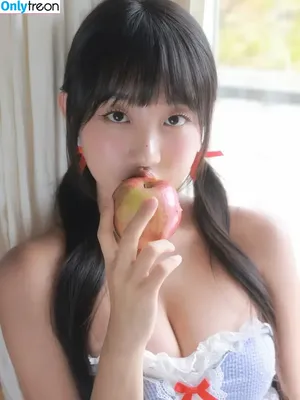 Eunji Pyoapple / djhenney / eunji / pyoapple nude photo #0783